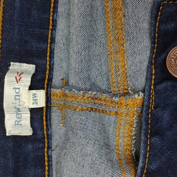 Rewind Blue Whiskering Distress Dark Wash Five Pocket High Rise Skinny Leg Jean - Picture 7 of 13